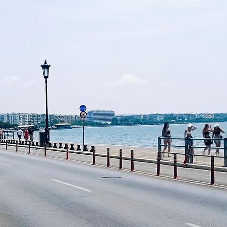 Kamara Apartment سالونيك الغرفة الصورة