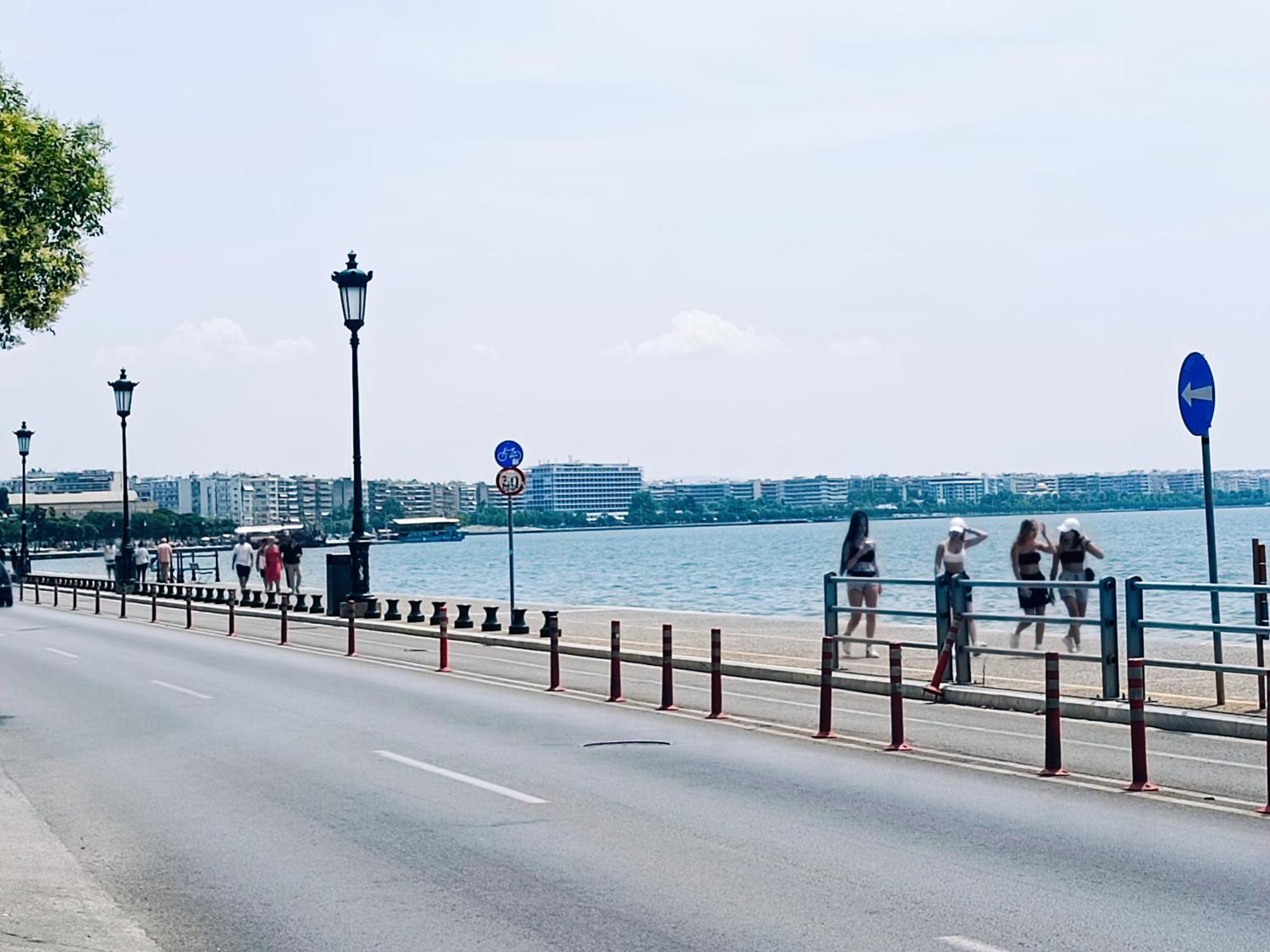 Kamara Apartment سالونيك الغرفة الصورة
